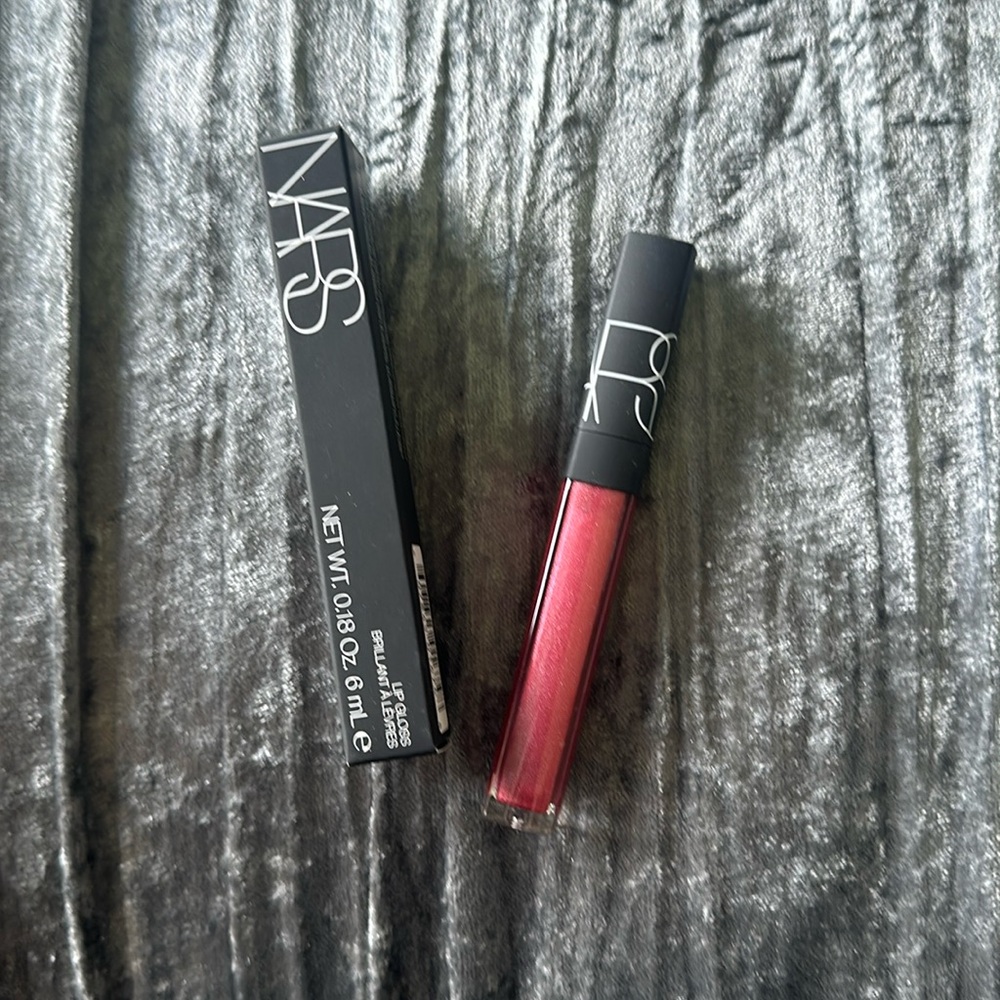 NARS LIP GLOSS